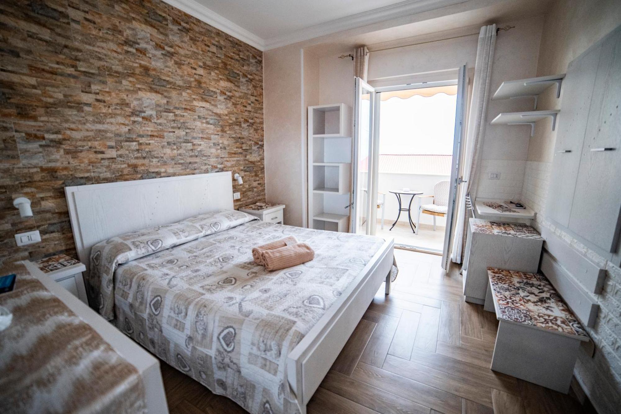 Bed and Breakfast La Perla Del Tirreno Тропея Экстерьер фото