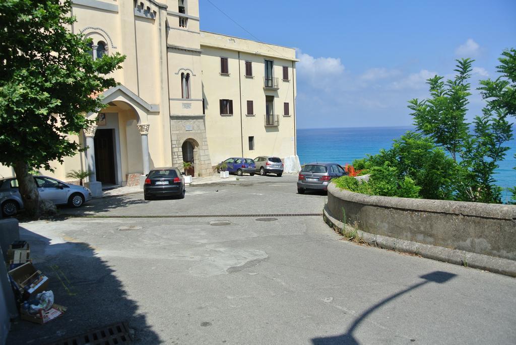 Bed and Breakfast La Perla Del Tirreno Тропея Экстерьер фото